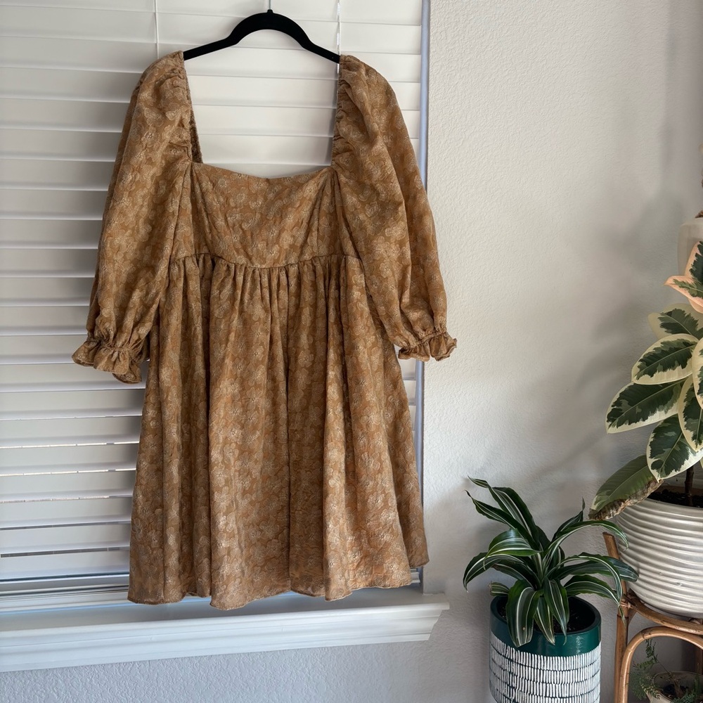 Gold floral puff sleeve dress